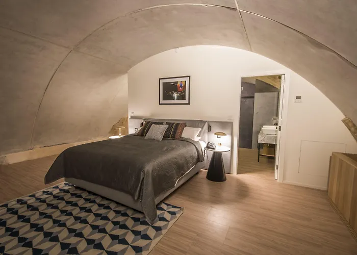 Cugo Gran Macina Malta