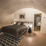 Cugo Gran Macina Malta