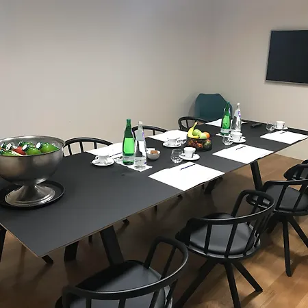 库格格兰马欣纳大港酒店 5*