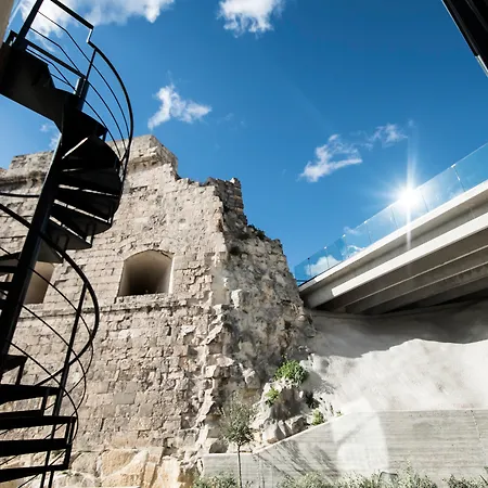 Cugo Gran Macina Malta Otel Senglea