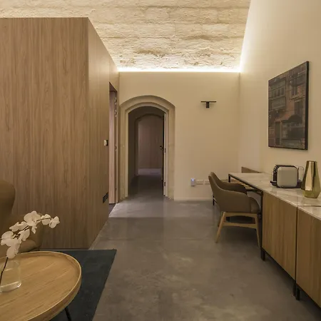 Cugo Gran Macina Malta