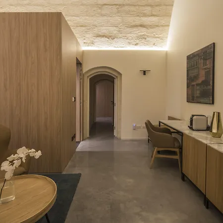 Cugo Gran Macina Malta ホテル セングレア