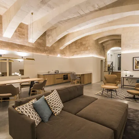 Cugo Gran Macina Malta Otel Senglea