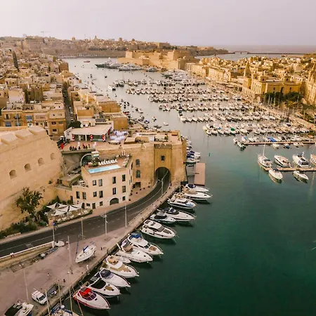 Cugo Gran Macina Malta Otel