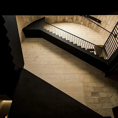 Otel Cugo Gran Macina Malta Senglea