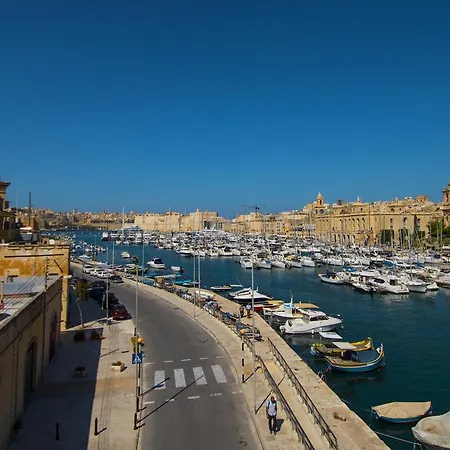 Cugo Gran Macina Malta Otel