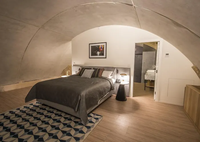 Cugo Gran Macina Malta